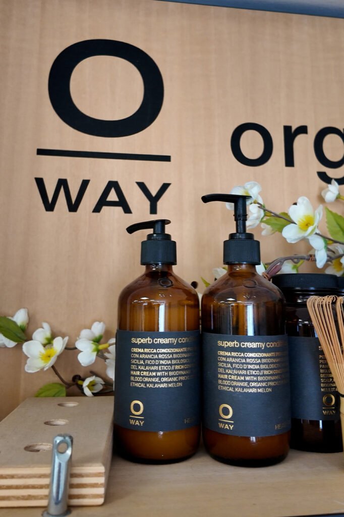 produits de la marque oway - Natura head spa mons